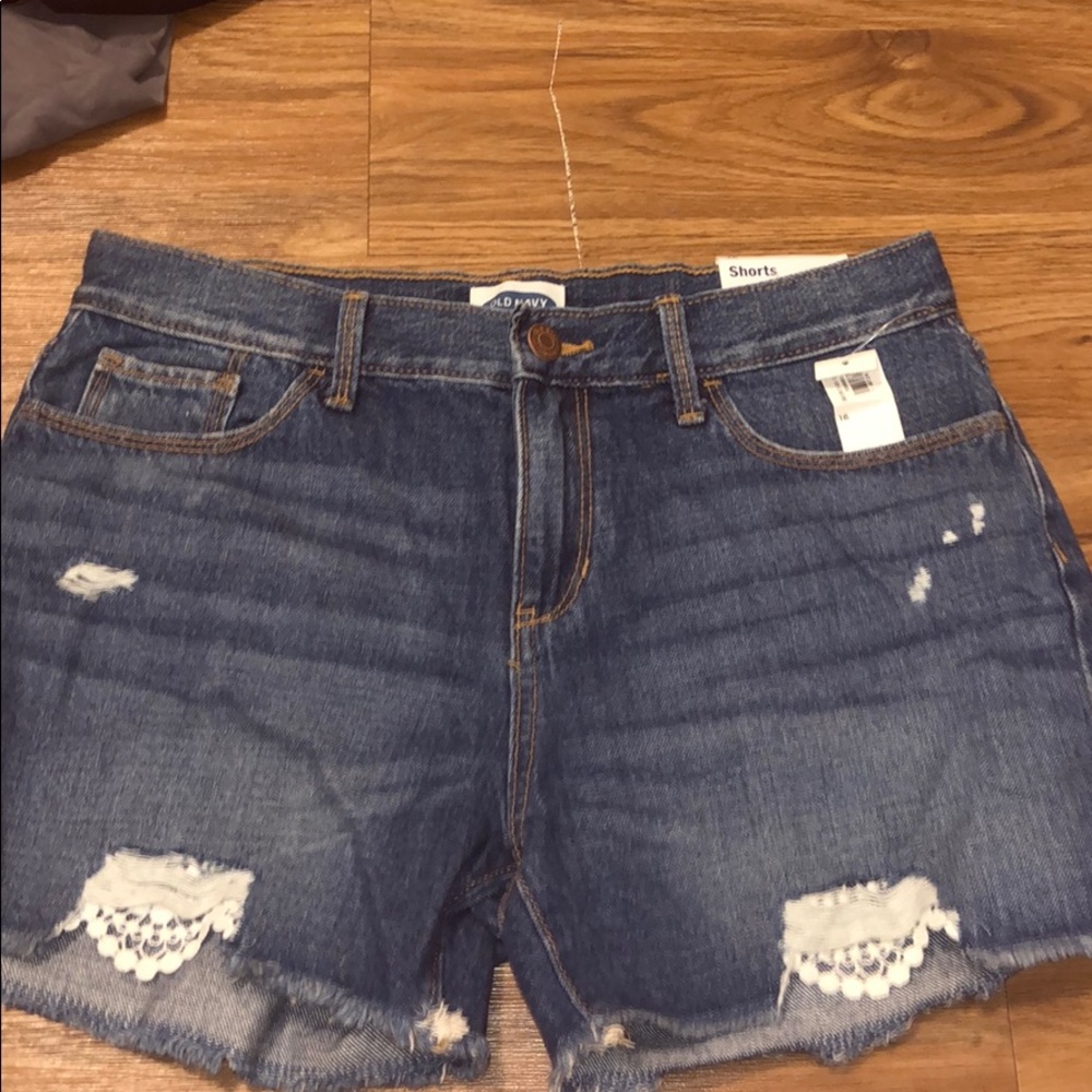 never worn jean shorts with the tags